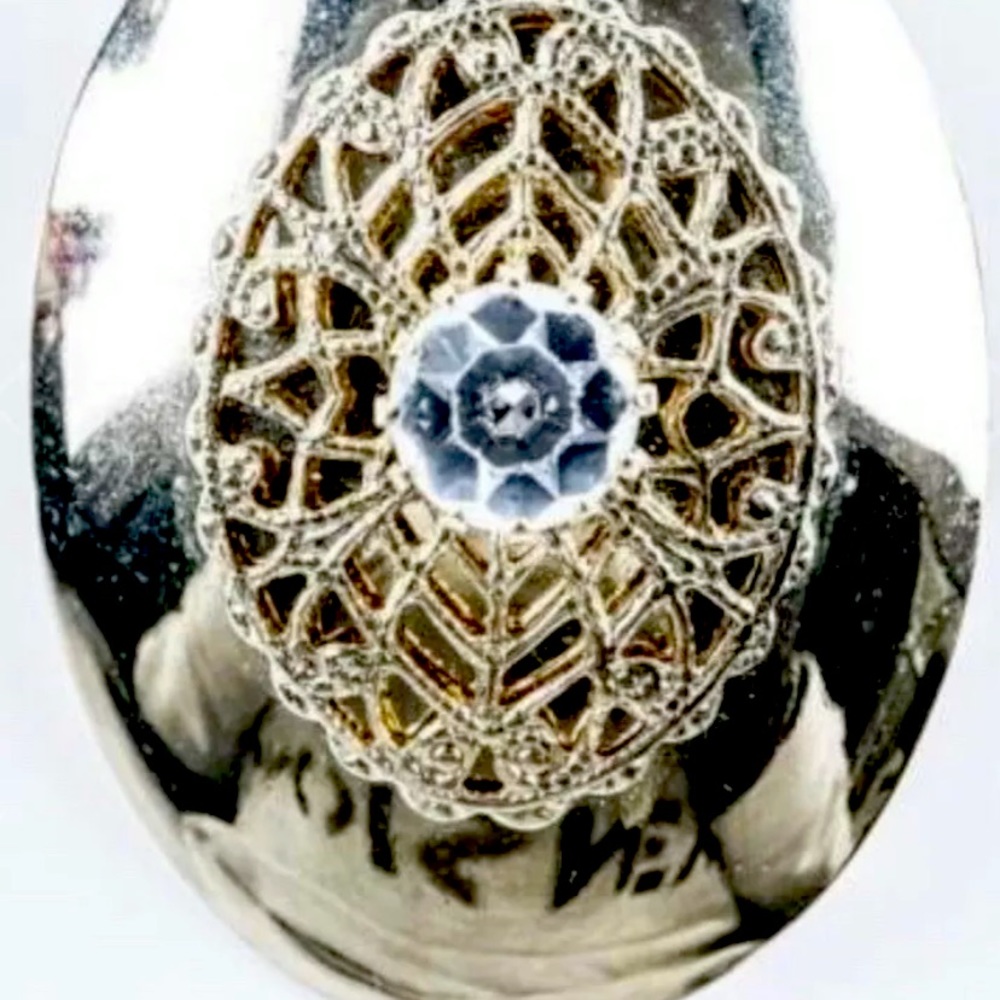 Vintage Broach/Pin with 2ct Swarovski Elements